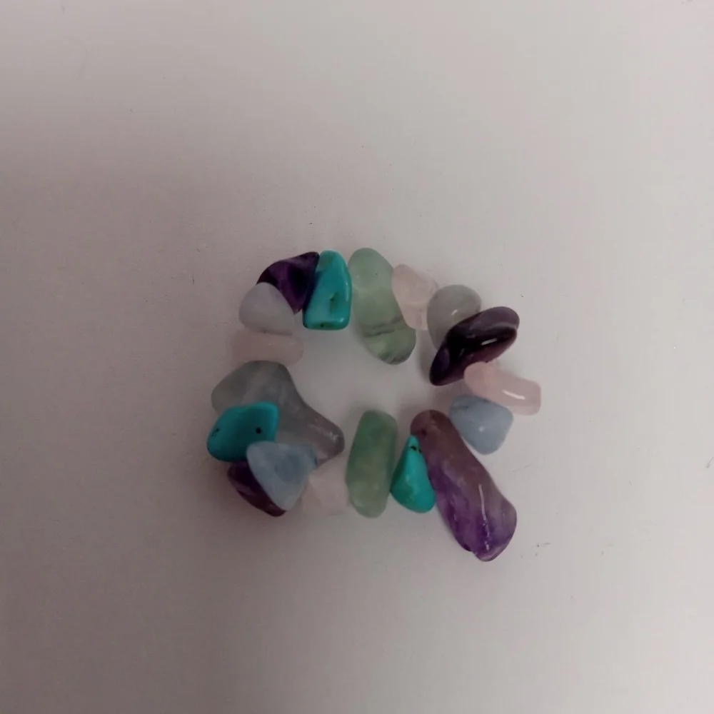 5/$25 Multi color stone chip ring size 7